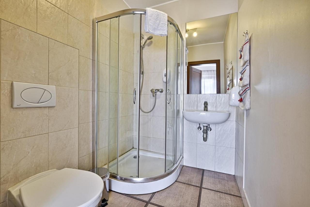 Luokesu Dvaras Hotel Molėtai Værelse billede